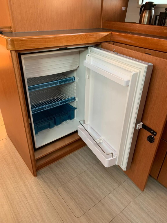 Yacht BAVARIA - Cruiser 46 "Sail Venus"