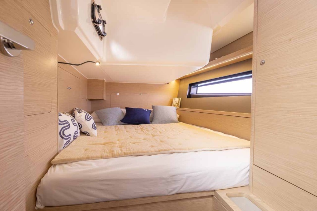 Yacht DUFOUR - 41 "Kairos"