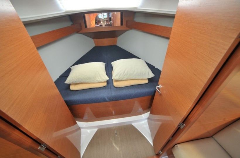 Yacht DUFOUR - 360 Grand Large "Karibu"