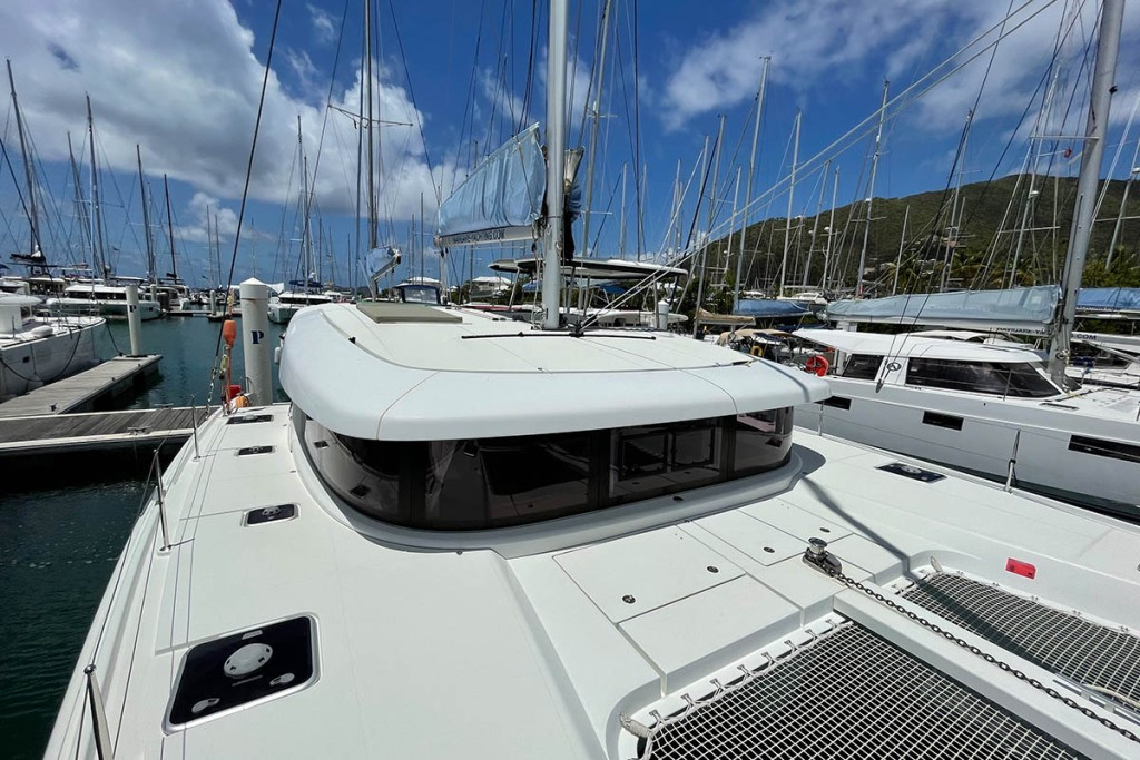 Yacht LAGOON - 42 "Moana"