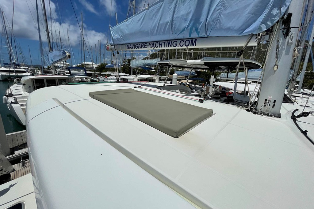 Yacht LAGOON - 42 "Moana"
