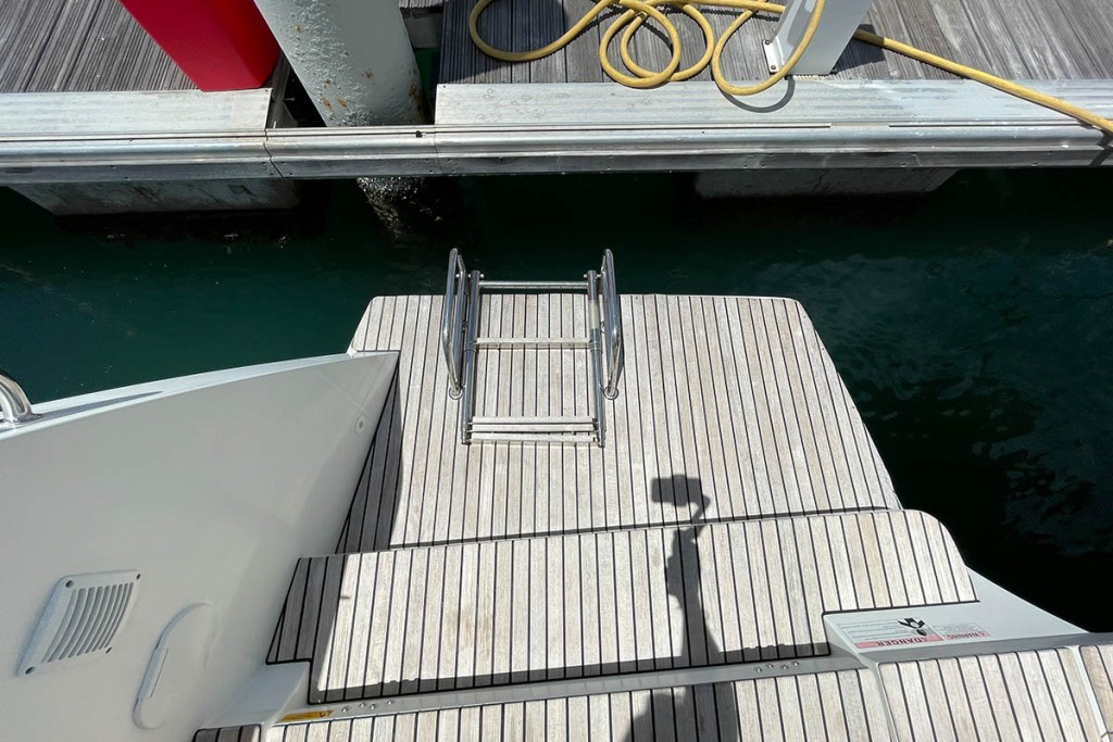 Yacht LAGOON - 42 "Moana"