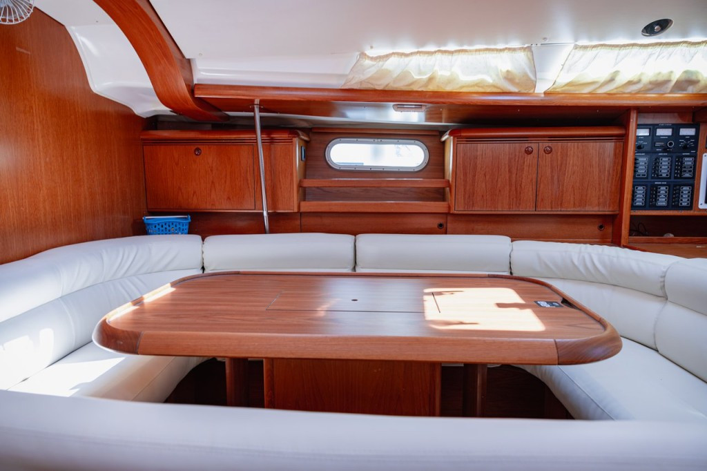Yacht JEANNEAU - Sun Odyssey 49 "Živa"