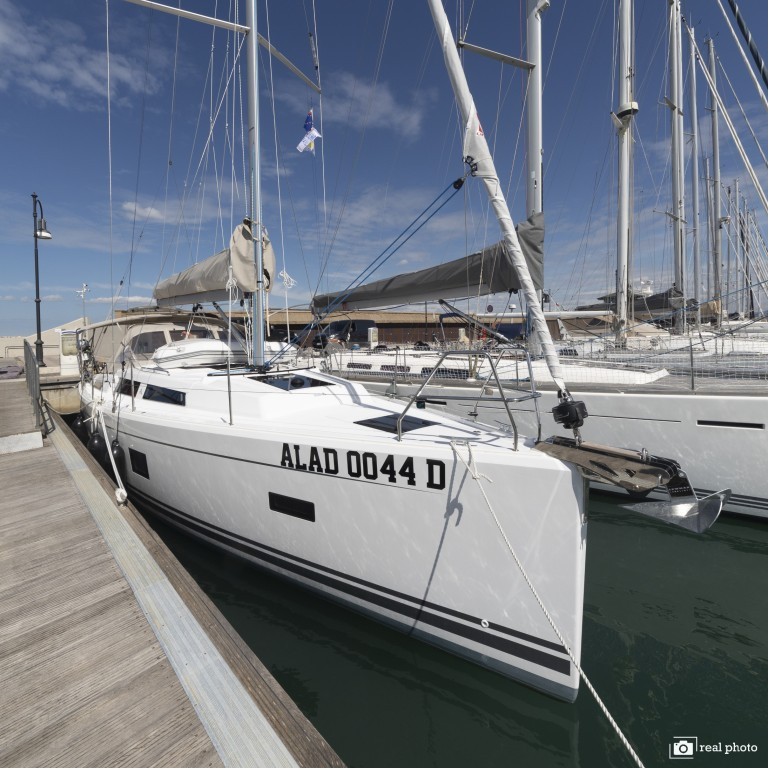 Yacht HANSE - 388 "Tecla"