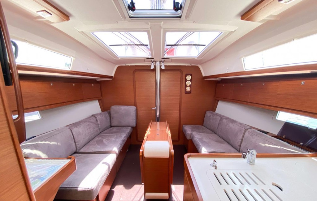 Yacht DUFOUR - 382 Grand Large "Barka"