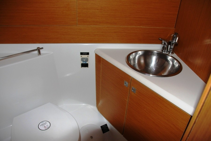 Yacht JEANNEAU - 53 "Instant Zero"