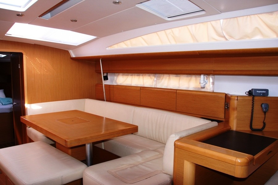 Yacht JEANNEAU - 53 "Instant Zero"