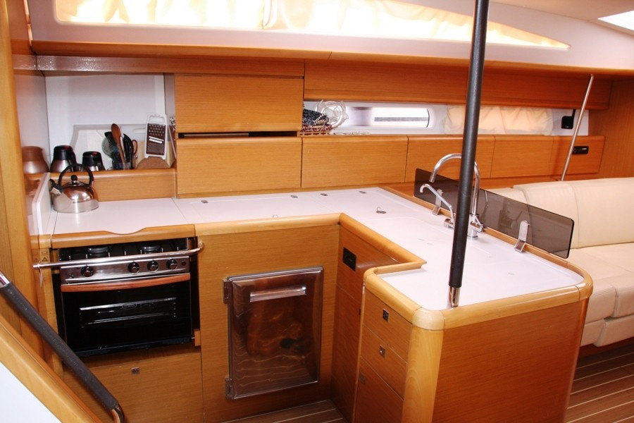 Yacht JEANNEAU - 53 "Instant Zero"