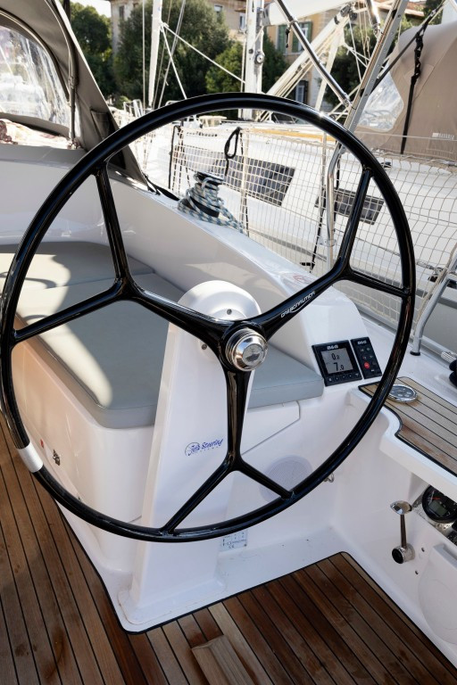 Yacht BAVARIA - Cruiser 37 Style "Fortunata"