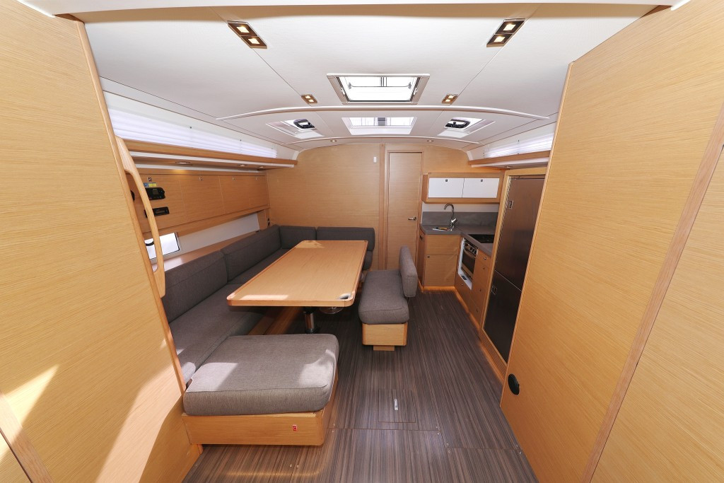 Yacht DUFOUR - 470 "Cupid"