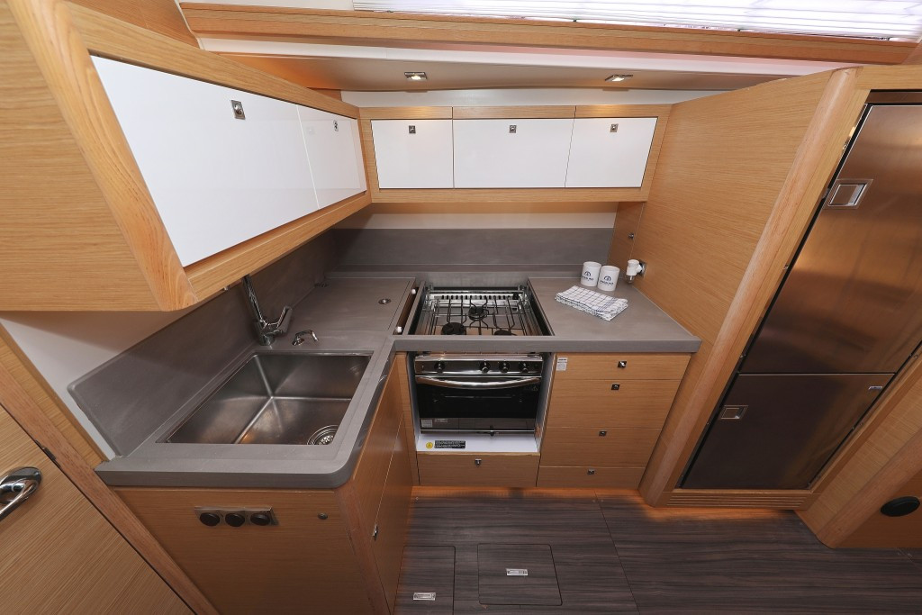 Yacht DUFOUR - 470 "Cupid"