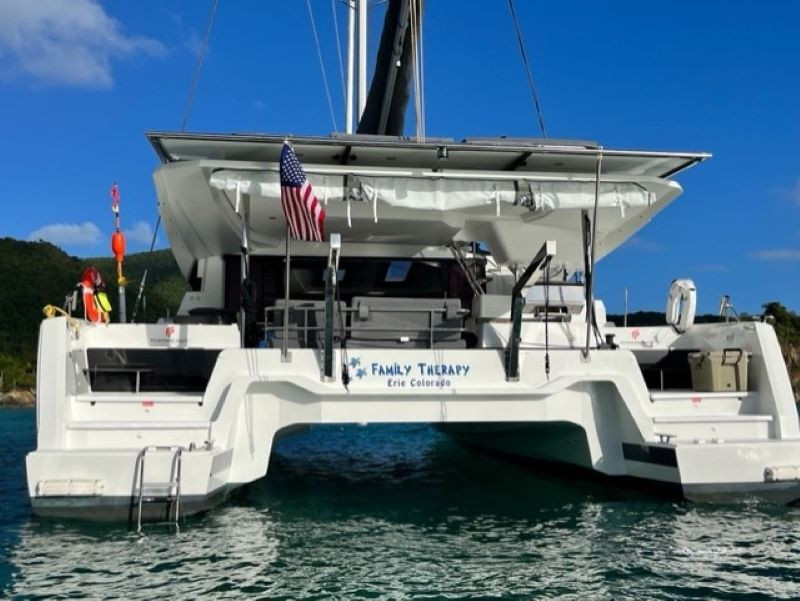 Yacht FOUNTAINE PAJOT - Elba 45 "Family Therapy"