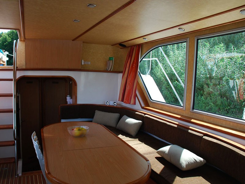 Yacht DIVERSE WERFTEN - Pénichette 1500FB "150FB-14"