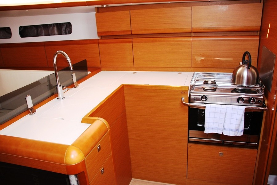 Yacht JEANNEAU - Sun Odyssey 439 "Code"