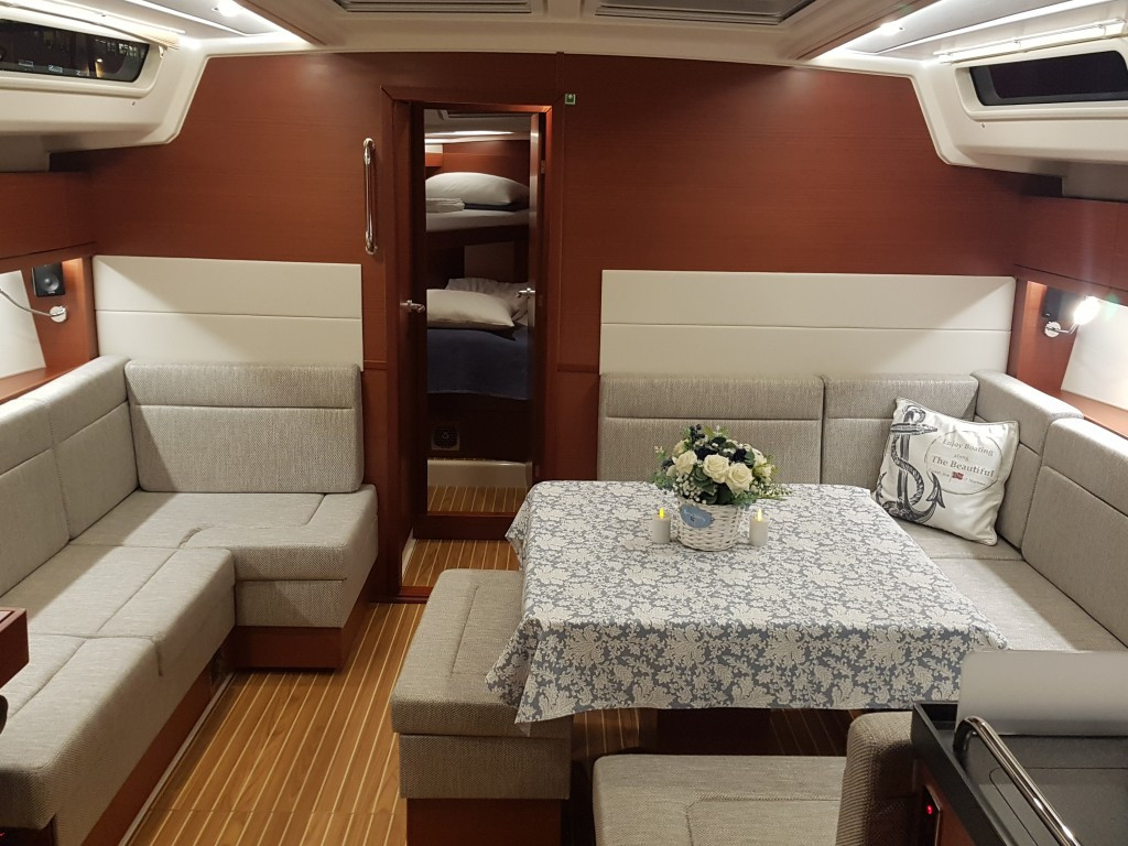 Yacht HANSE - 458 "Arctic Njord"