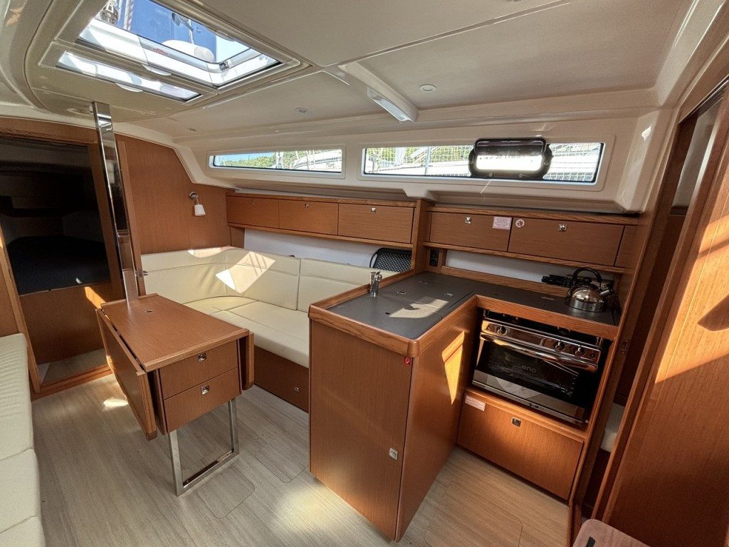 Yacht BAVARIA - Cruiser 34 "3 Lune"