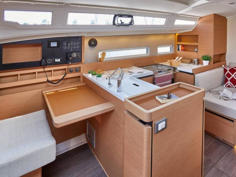 Yacht JEANNEAU - Sun Odyssey 410 "A... L.... VI"