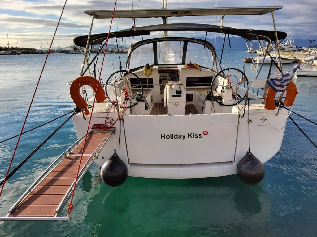 Yacht JEANNEAU - Sun Odyssey 440 "Holiday Kiss"