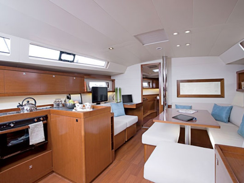 Yacht BENETEAU - Oceanis 45 "C.... D..."