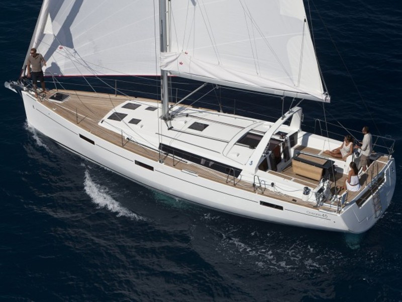 Yacht BENETEAU - Oceanis 45 "C.... D..."