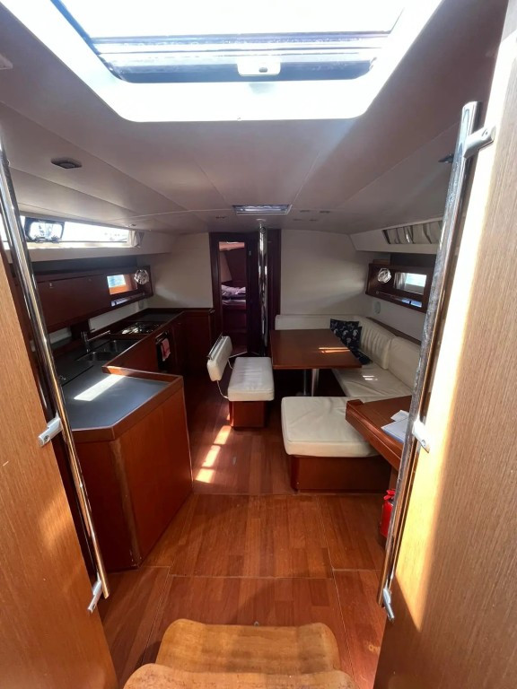 Yacht BENETEAU - Oceanis 45 "ADA 3"