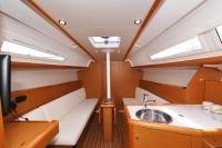 Yacht JEANNEAU - Sun Odyssey 33i "Cosma"