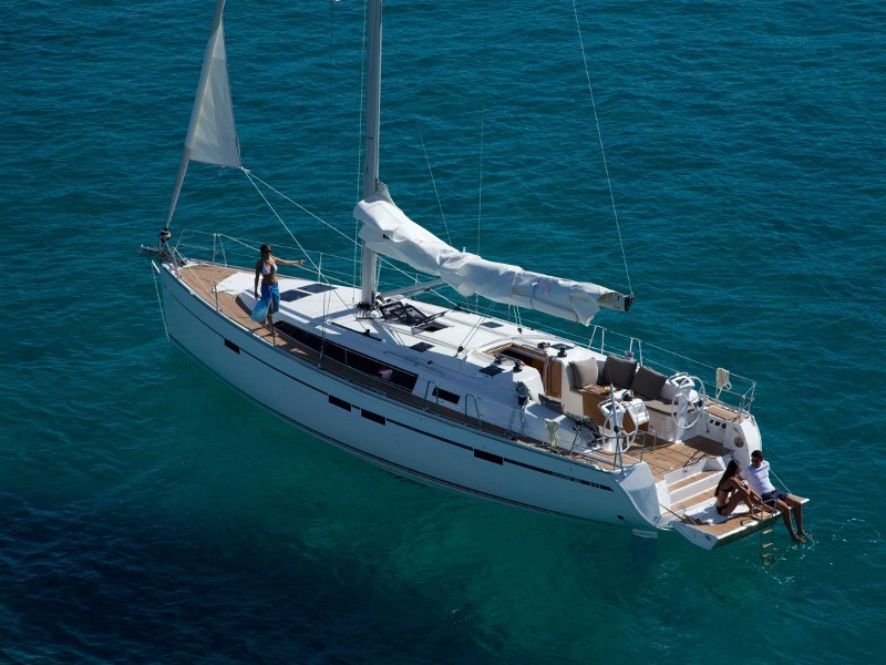 Yacht BAVARIA - Cruiser 46 "H2O"