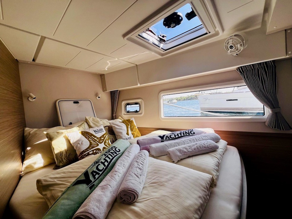 Yacht LAGOON - 42 "Banga"