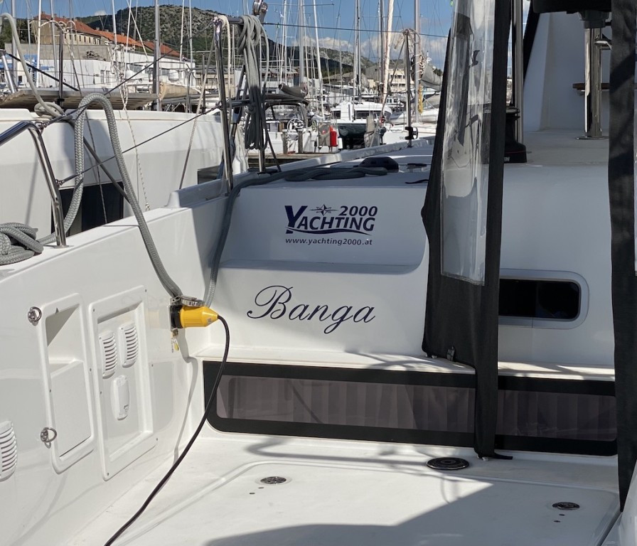 Yacht LAGOON - 42 "Banga"