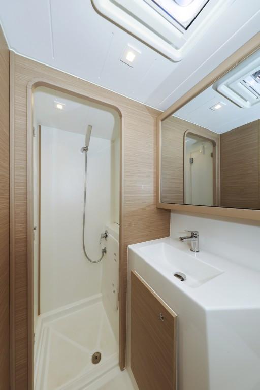 Yacht LAGOON - 42 "Dear John"