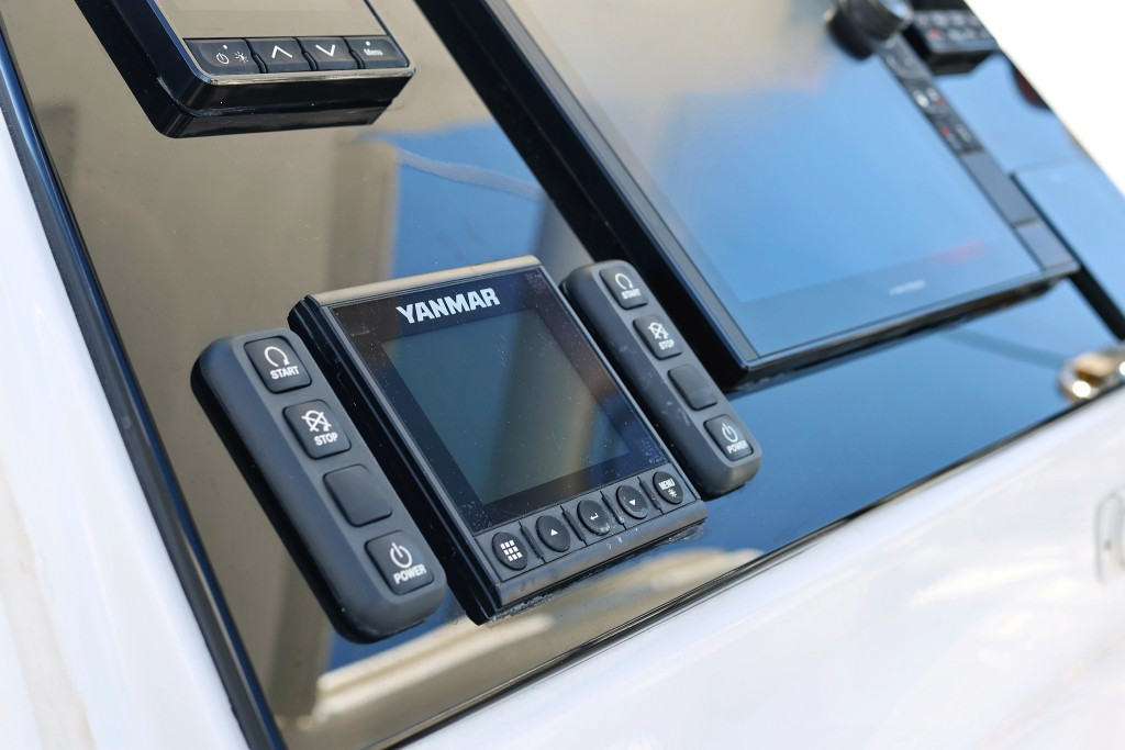 Yacht LAGOON - 42 "Dear John"