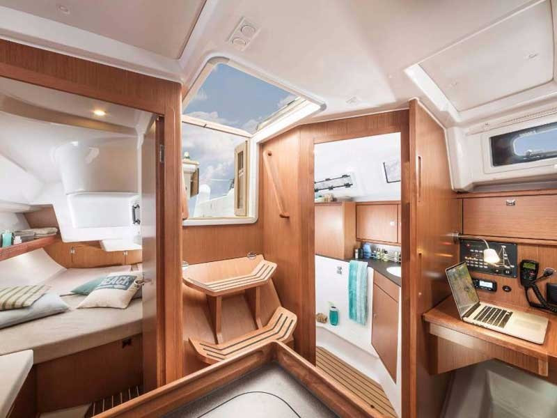 Yacht BAVARIA - Cruiser 34 "Adria Maša"