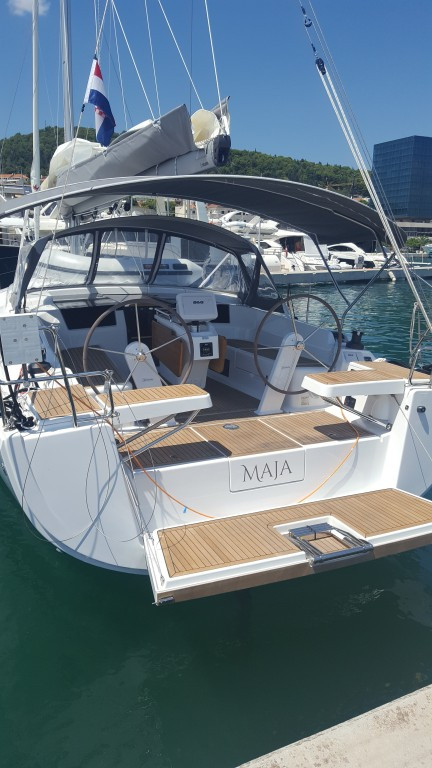 Yacht HANSE - 418 "Maja"