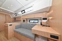 Yacht BAVARIA - C42 "Mauvic"