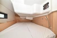 Yacht BAVARIA - C42 "Mauvic"