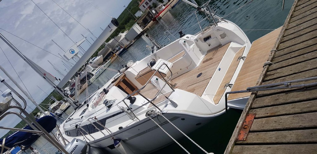 Yacht BAVARIA - Cruiser 41 "Bella"