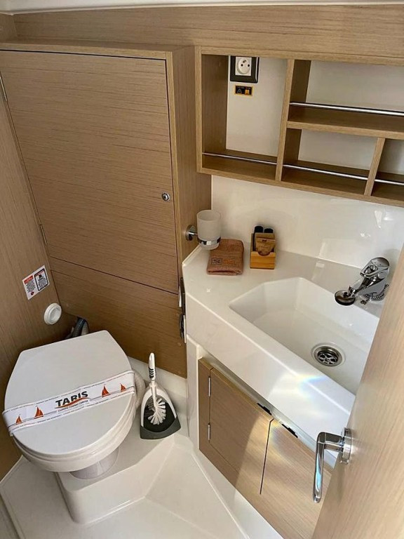 Yacht BENETEAU - Oceanis 34.1 "Ka Nani"