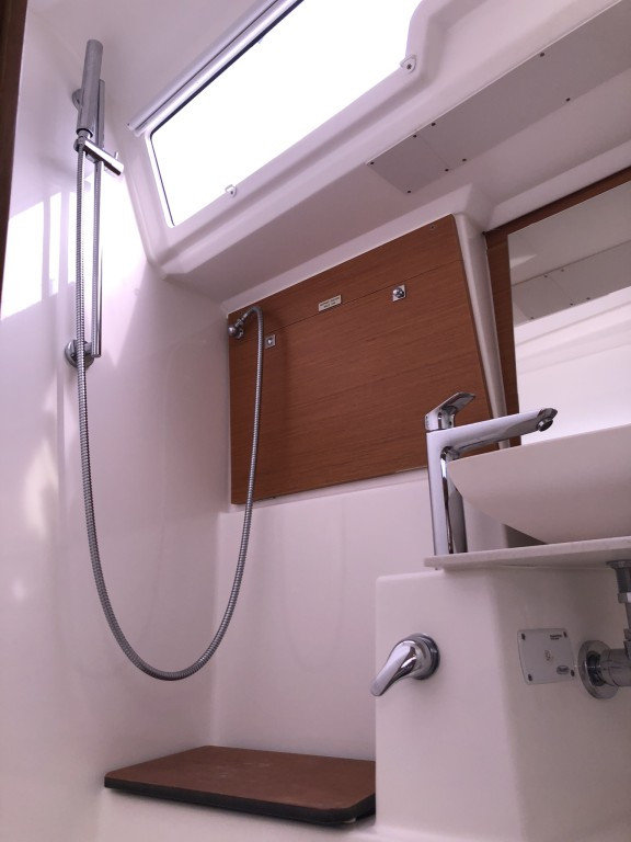 Yacht DUFOUR - 412 Grand Large "Pamoja"