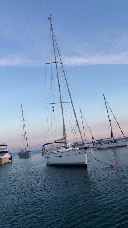Yacht BAVARIA - 49 "Lady Liberty"