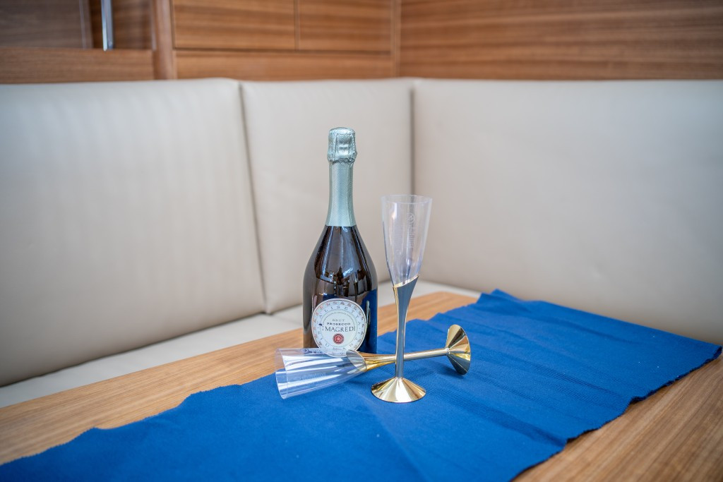 Yacht ELAN - Impression 40.1 "Olelole"