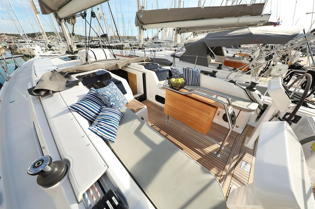 Yacht HANSE - 458 "Kind of Magic"