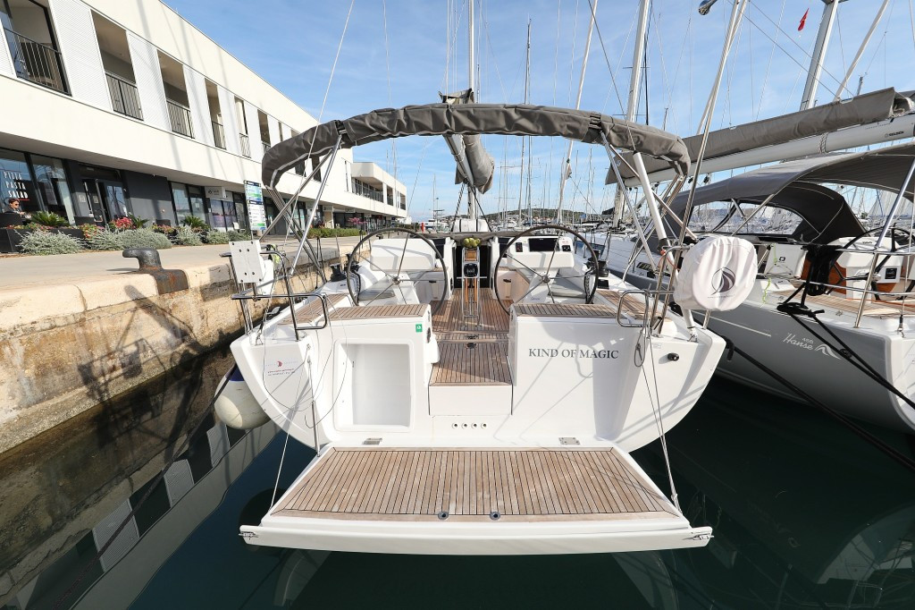 Yacht HANSE - 458 "Kind of Magic"