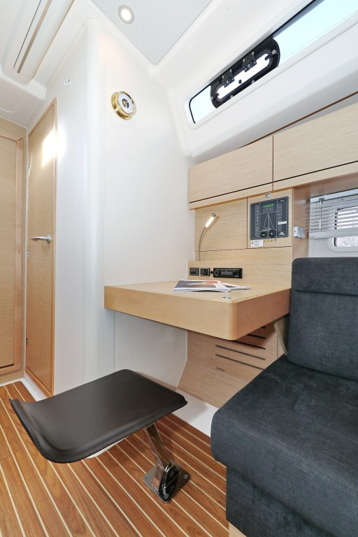 Yacht HANSE - 458 "Kind of Magic"