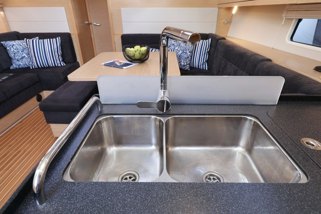 Yacht HANSE - 458 "Kind of Magic"