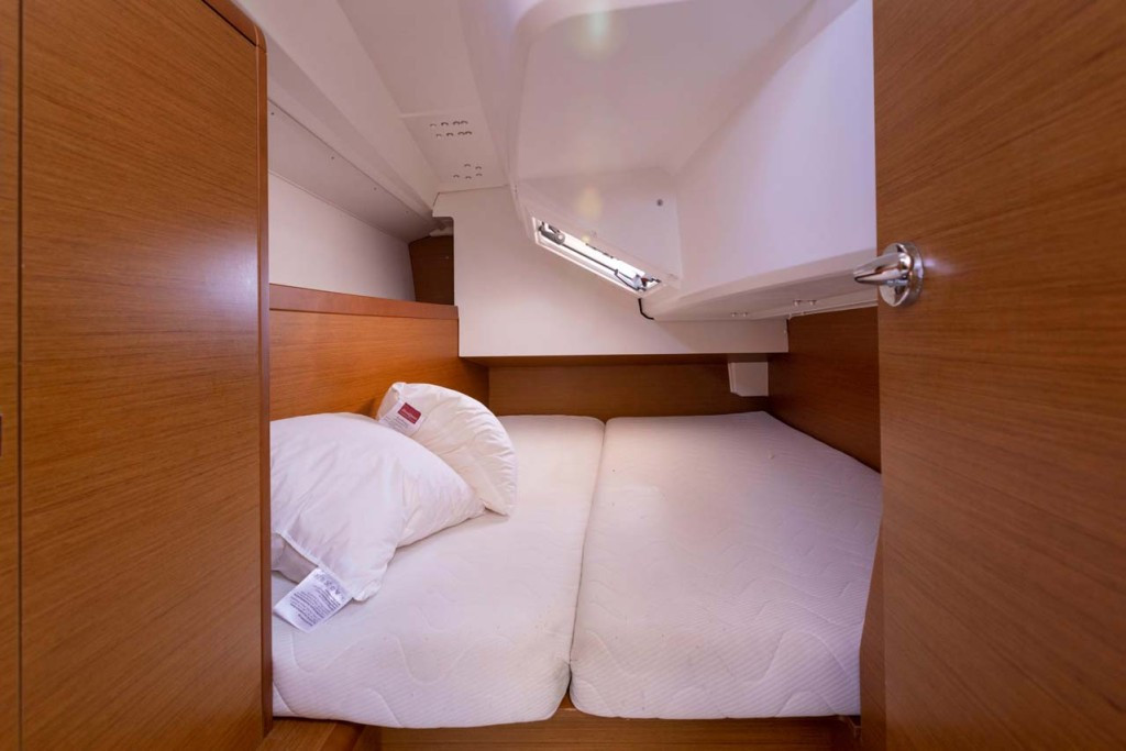 Yacht JEANNEAU - Sun Odyssey 349 "In The Mood"