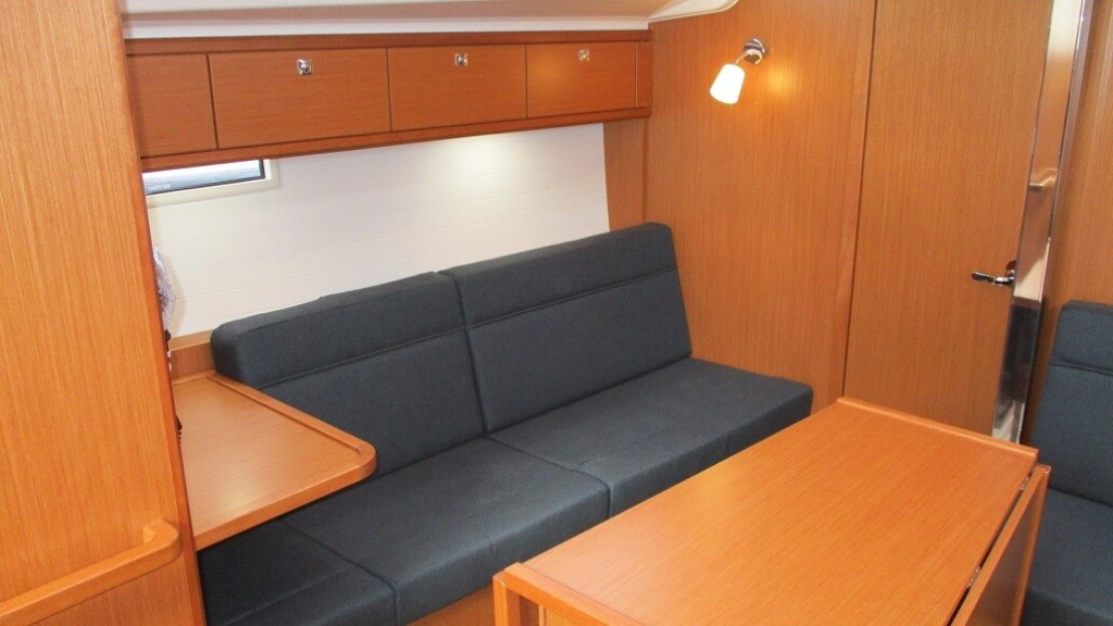 Yacht BAVARIA - Cruiser 37 "Bosse One"
