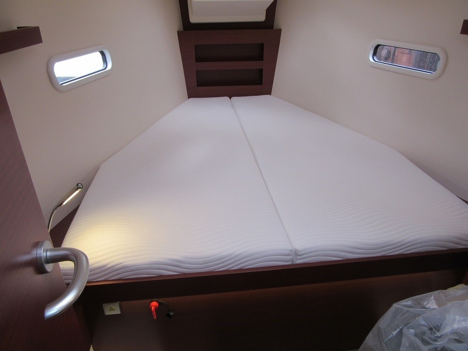 Yacht HANSE - 388 ""