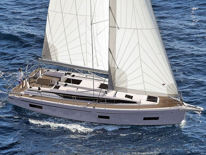 Yacht BAVARIA - C38 "Twelve"