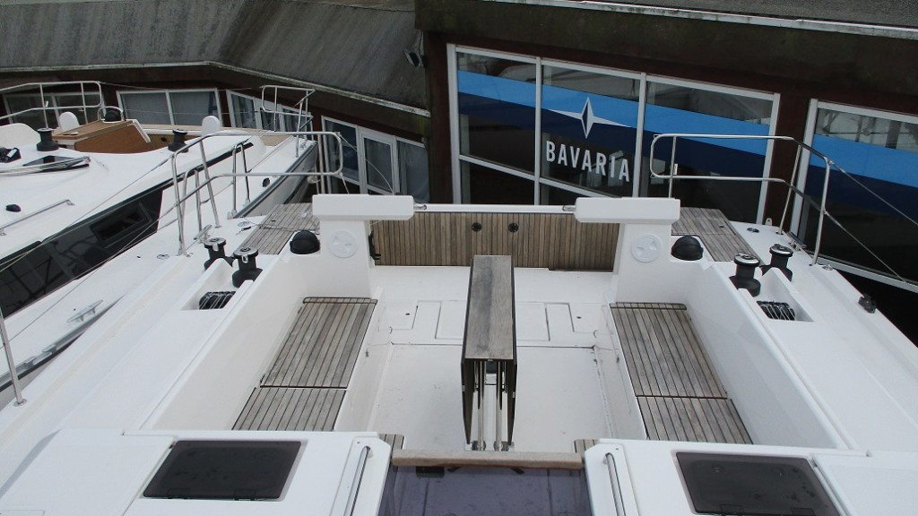 Yacht BAVARIA - C45 "One"