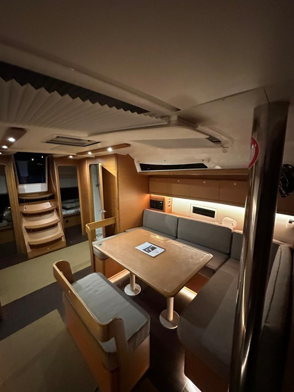 Yacht DUFOUR - 430 Grand Large "Esperanza"